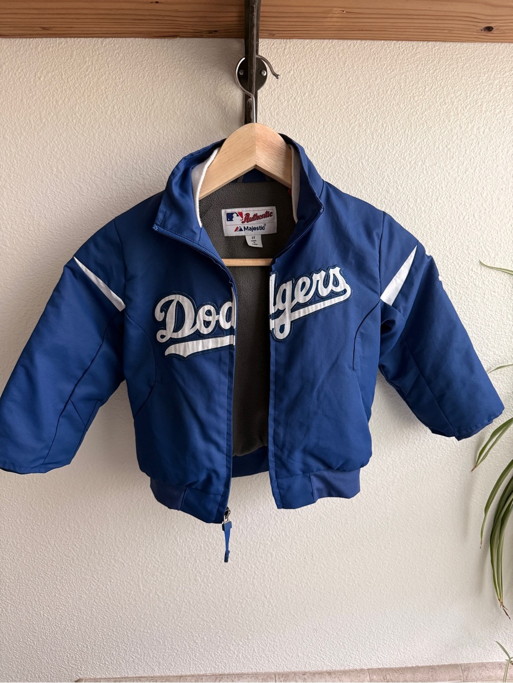 Majestic MLB Dodgers Kids Navy Blue Puffer Jacket - size 3T